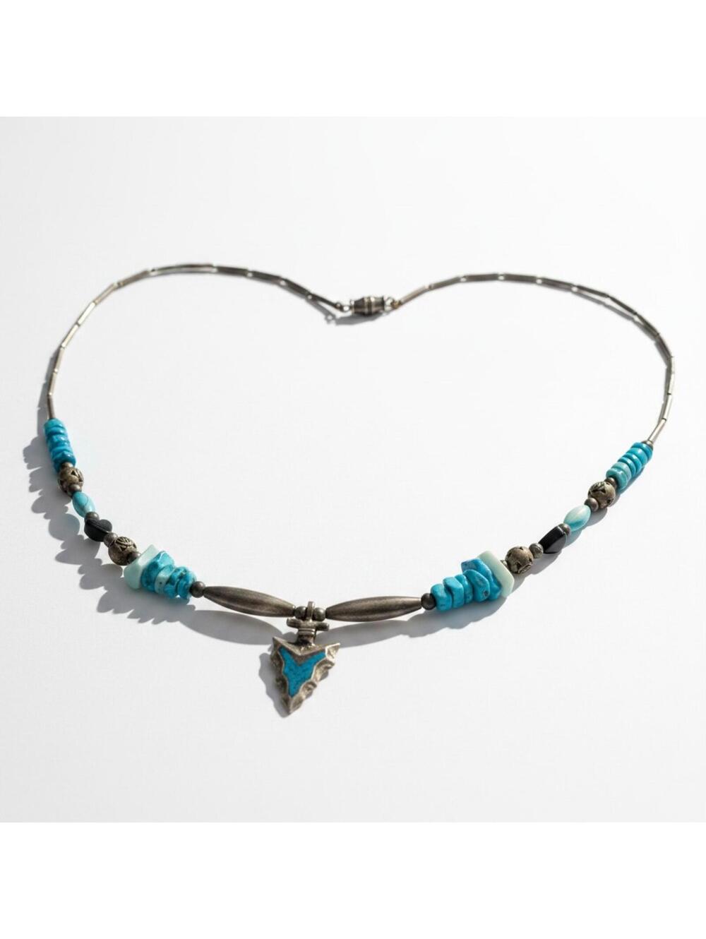 Vintage Turquoise Arrowhead Choker – 14" Native American Inspired Necklace
